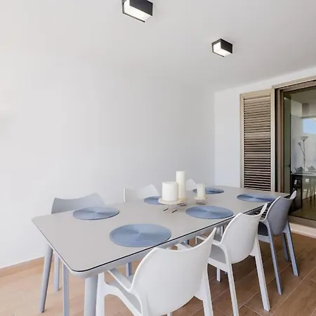 Apartment 3 Bedroom In Magnolia Golf Costa Adeje (Tenerife)