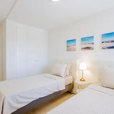 Apartment 3 Bedroom In Magnolia Golf *